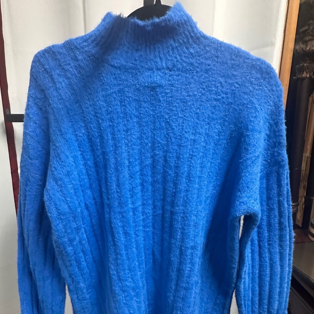 NEW Jessica Simpson Blue Mock Neck Sweater